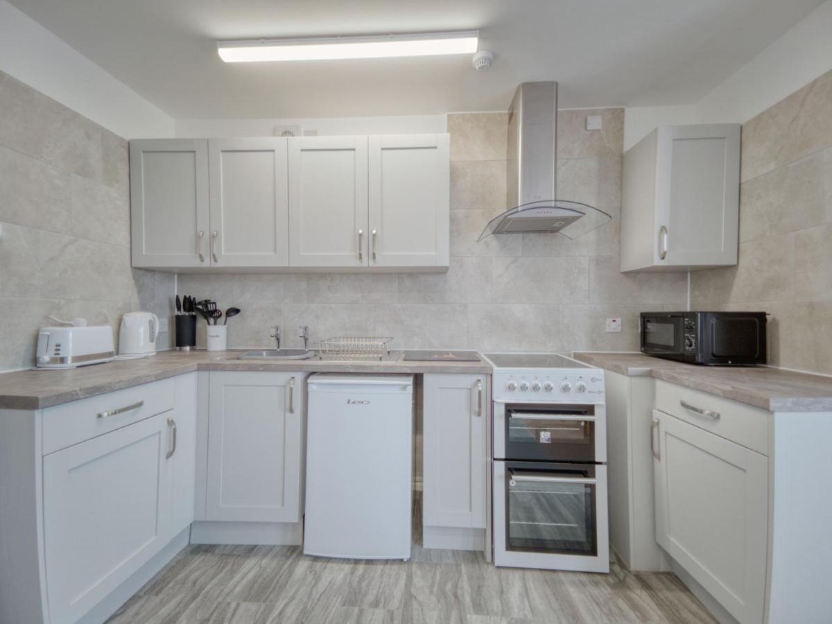 Apartment 7 - 1 Bedroom Sea Front Location - Step Free Access From Rear - Free Parking Paignton Exterior photo